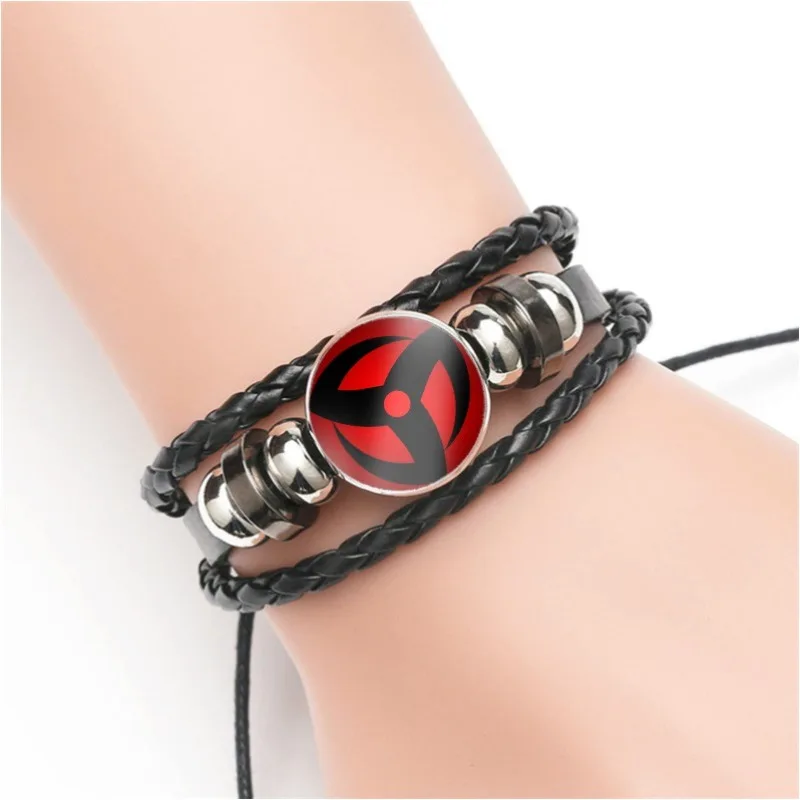 Bracelet de poignet en cuir tressé Naruto Anime avec breloque