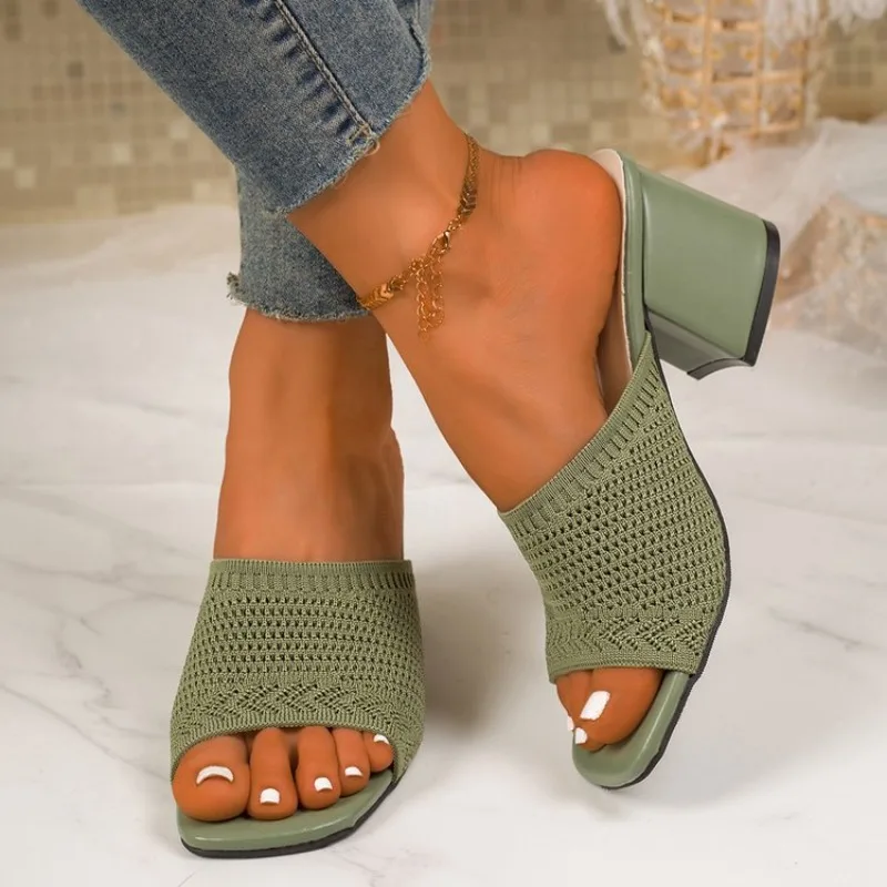 Sandales et pantoufles à talon chaton pour femmes grandes tailles,