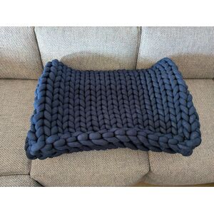 Pelote de laine pour jeté/chemin en denim